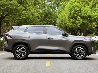Geely Boyue 2024 купить из Китая, цена 2 749 000 ₽ — Suifenhe Auto