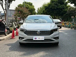 Volkswagen Sagitar 2021 купить из Китая, цена 1 484 000 ₽ — Suifenhe Auto