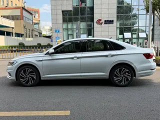 Volkswagen Sagitar 2021 купить из Китая, цена 1 484 000 ₽ — Suifenhe Auto