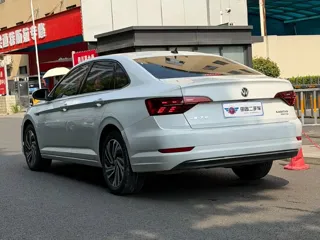 Volkswagen Sagitar 2021 купить из Китая, цена 1 484 000 ₽ — Suifenhe Auto