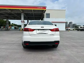 Ford Escort 2019 купить из Китая, цена 1 086 000 ₽ — Suifenhe Auto