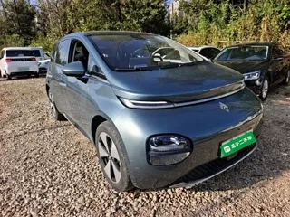 Baojun Cloud 2023 купить из Китая, цена 1 532 000 ₽ — Suifenhe Auto