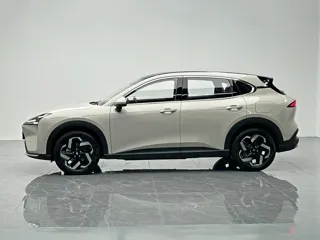Baojun Yunhai 2025 купить из Китая, цена 2 829 000 ₽ — Suifenhe Auto