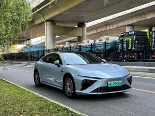 Neta S 2023 купить из Китая, цена 3 700 000 ₽ — Suifenhe Auto
