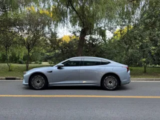 Neta S 2023 купить из Китая, цена 3 700 000 ₽ — Suifenhe Auto