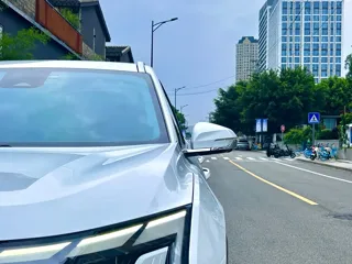 Geely Boyue L 2024 купить из Китая, цена 2 757 000 ₽ — Suifenhe Auto