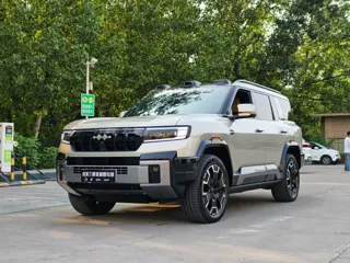Fangchengbao Bao 8 2025 купить из Китая, цена 8 971 000 ₽ — Suifenhe Auto