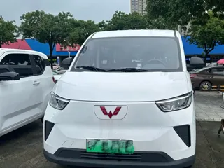 Wuling Yangguang 2025 купить из Китая, цена 1 474 000 ₽ — Suifenhe Auto