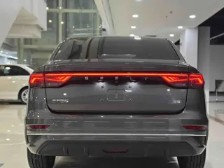 Geely Emgrand 2025 купить из Китая, цена 1 358 000 ₽ — Suifenhe Auto