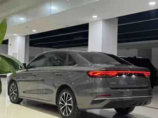 Geely Emgrand 2025 купить из Китая, цена 1 358 000 ₽ — Suifenhe Auto