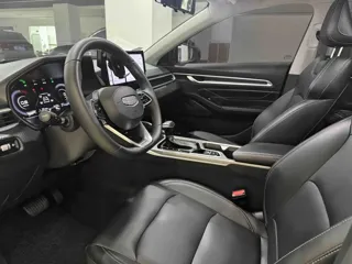 Geely Emgrand 2025 купить из Китая, цена 1 358 000 ₽ — Suifenhe Auto
