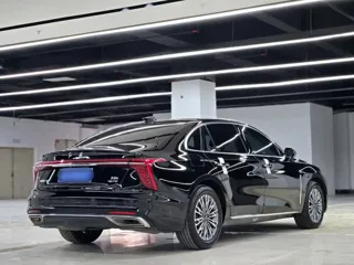 Hongqi H5 2024 купить из Китая, цена 3 152 000 ₽ — Suifenhe Auto