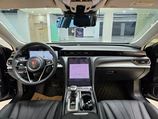 Hongqi H5 2024 купить из Китая, цена 3 152 000 ₽ — Suifenhe Auto