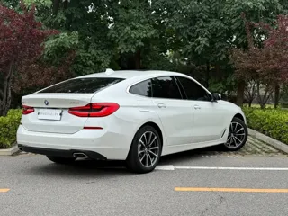 BMW 6GT 2025 купить из Китая, цена 5 979 000 ₽ — Suifenhe Auto