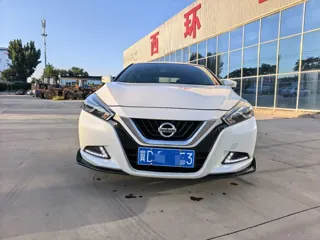Nissan Lannia 2020 купить из Китая, цена 1 370 000 ₽ — Suifenhe Auto