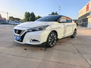 Nissan Lannia 2020 купить из Китая, цена 1 370 000 ₽ — Suifenhe Auto