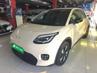 Aion UT 2025 купить из Китая, цена 1 654 000 ₽ — Suifenhe Auto