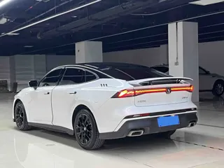 Changan UNI-V 2024 купить из Китая, цена 2 512 000 ₽ — Suifenhe Auto