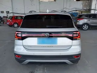 Volkswagen Tacqua 2021 купить из Китая, цена 1 517 000 ₽ — Suifenhe Auto