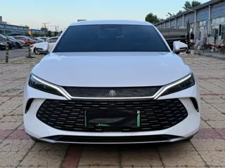 BYD Qin 2025 купить из Китая, цена 3 002 000 ₽ — Suifenhe Auto