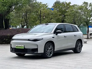 Leapmotor C10 2025 купить из Китая, цена 3 958 000 ₽ — Suifenhe Auto