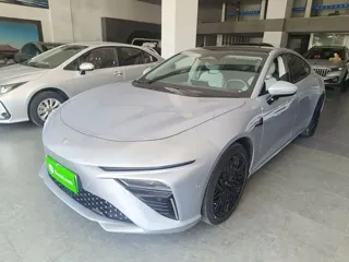 Neta S 2023