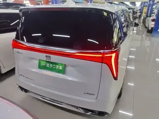 Buick Century 2025 купить из Китая, цена 9 520 000 ₽ — Suifenhe Auto