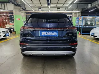 Audi Q4 e-tron 2023 купить из Китая, цена 3 495 000 ₽ — Suifenhe Auto