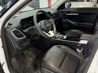 Kia Seltos 2023 купить из Китая, цена 2 359 000 ₽ — Suifenhe Auto