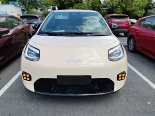 Aion UT 2026 купить из Китая, цена 1 648 000 ₽ — Suifenhe Auto