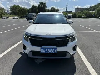 Kia Seltos 2023 купить из Китая, цена 2 083 000 ₽ — Suifenhe Auto