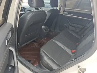 Volkswagen Lavida 2018 купить из Китая, цена 1 279 000 ₽ — Suifenhe Auto