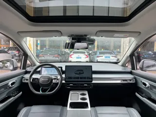 Aion Y 2023 купить из Китая, цена 3 301 000 ₽ — Suifenhe Auto