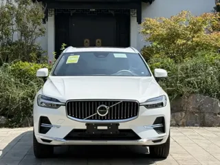 Volvo XC60 2026
