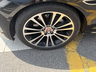 Jaguar XFL 2024 купить из Китая, цена 4 556 000 ₽ — Suifenhe Auto