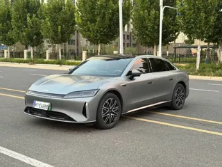 Chery Fengyun A9L 2025 купить из Китая, цена 3 460 000 ₽ — Suifenhe Auto