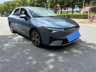 XPeng P5 2023 купить из Китая, цена 3 138 000 ₽ — Suifenhe Auto