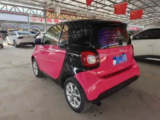 smart fortwo 2019 купить из Китая, цена 1 207 000 ₽ — Suifenhe Auto