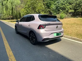 MG MG4 2025 купить из Китая, цена 1 748 000 ₽ — Suifenhe Auto