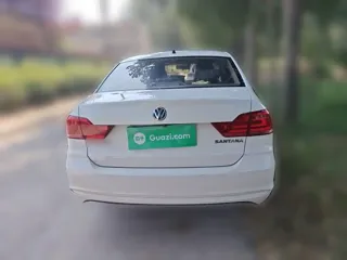 Volkswagen Santana 2021 купить из Китая, цена 1 231 000 ₽ — Suifenhe Auto
