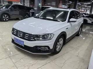 Volkswagen C-TREK 2019