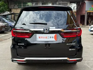 Honda Elysion 2024 купить из Китая, цена 5 128 000 ₽ — Suifenhe Auto