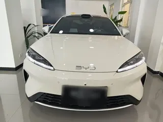 BYD 07 DM-i 2025 купить из Китая, цена 4 440 000 ₽ — Suifenhe Auto