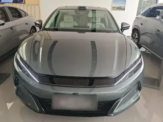 BYD Han L 2026 купить из Китая, цена 4 741 000 ₽ — Suifenhe Auto