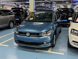 Volkswagen Touran 2019 купить из Китая, цена 1 741 000 ₽ — Suifenhe Auto