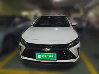 Chevrolet Monza 2023 купить из Китая, цена 1 209 000 ₽ — Suifenhe Auto