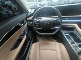 Bestune B70 2024 купить из Китая, цена 2 533 000 ₽ — Suifenhe Auto
