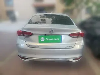 Buick Verano 2024 купить из Китая, цена 2 326 000 ₽ — Suifenhe Auto