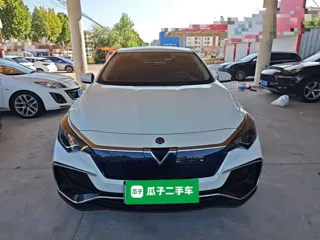 Venucia D60EV 2023 купить из Китая, цена 1 316 000 ₽ — Suifenhe Auto