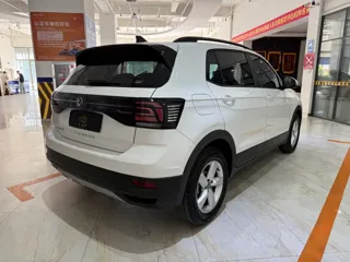 Volkswagen T-Cross 2022 купить из Китая, цена 1 595 000 ₽ — Suifenhe Auto